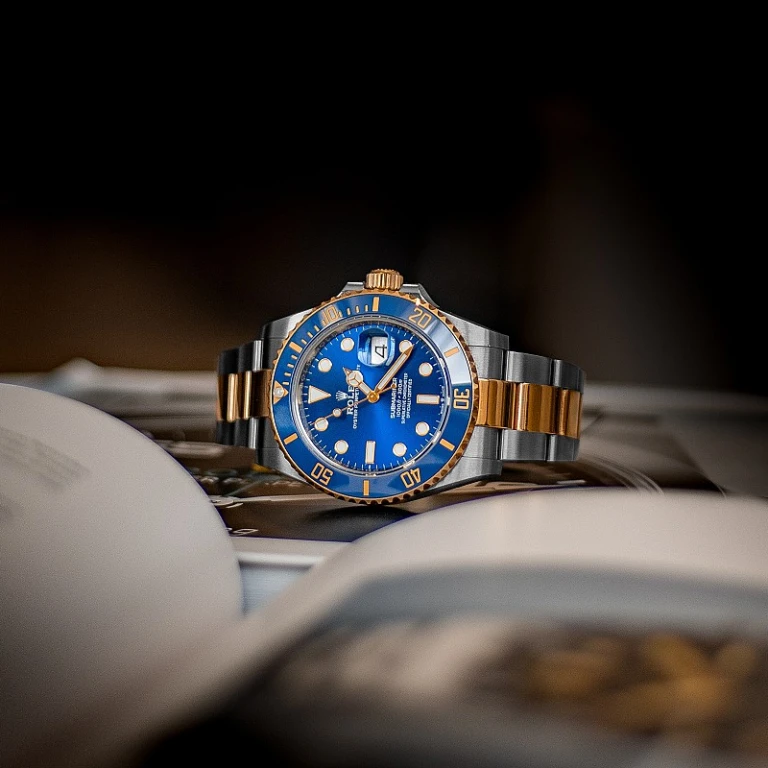 Timeless Men's Luxury Watches: A Journey Through Classic Elegance